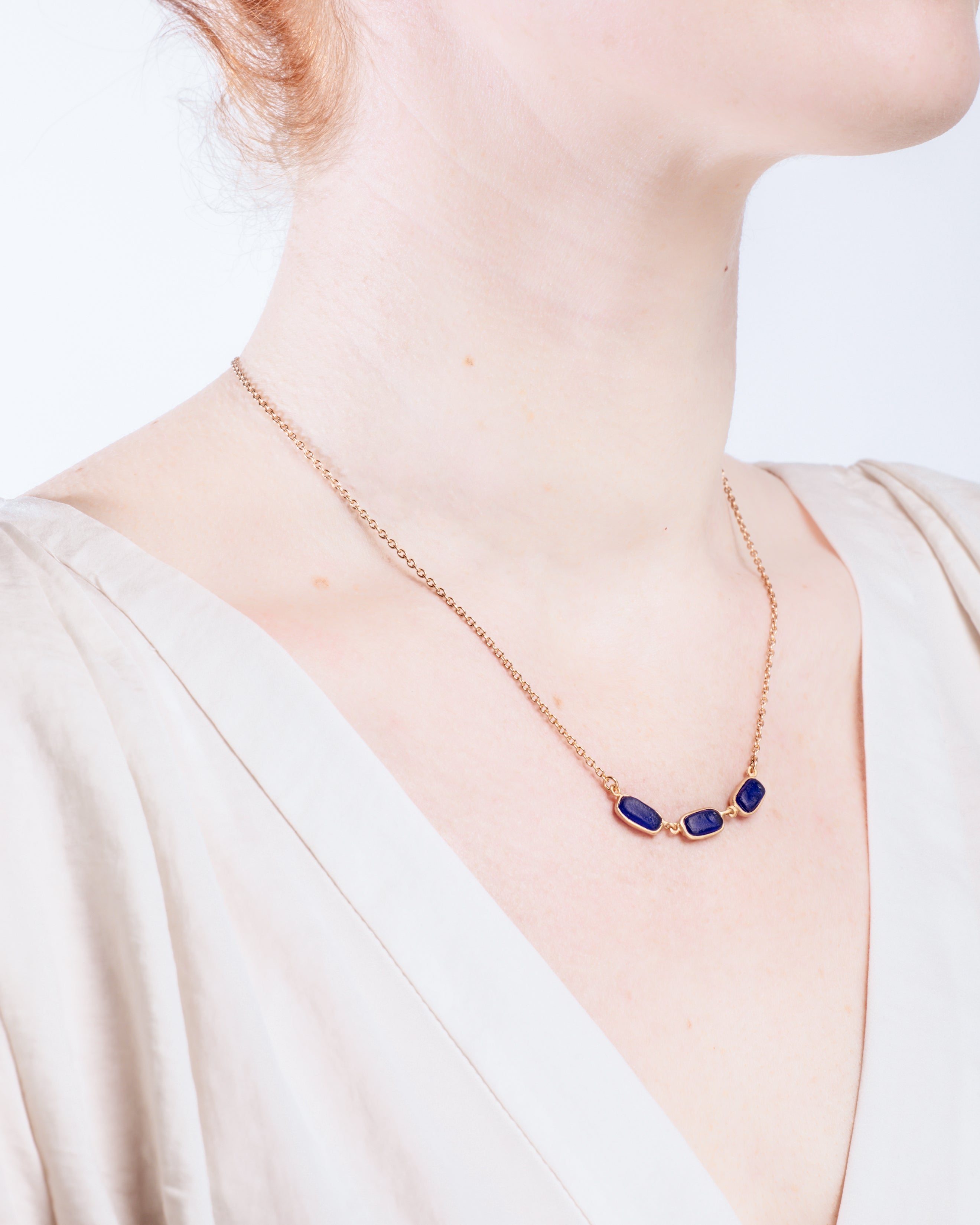 Geo Bubble Dainty Necklace - Cobalt